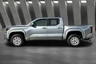 Toyota Tacoma 2025 4x4 SR5 4p Puerta Doble Cabina Dupla 5.0 ft SB