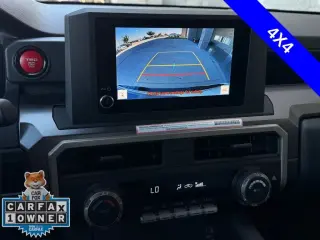 Toyota Tacoma 2024 4x4 SR5 4p Doble Cab 5.0 ft SB