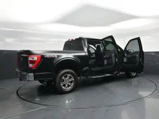 Ford F-150 2023 4x4 Lariat 4dr SuperCrew 6.5 ft. SB