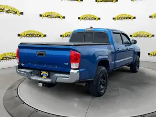 Toyota Tacoma 2016 4x2 SR5 V6 6.1 ft LB de cabina doble