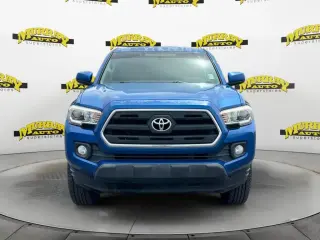 Toyota Tacoma 2016 4x2 SR5 V6 6.1 ft LB de cabina doble