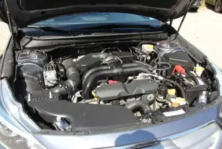 Subaru Legacy 2016 tracción en las cuatro ruedas 2.5i Premium 4p Sedan