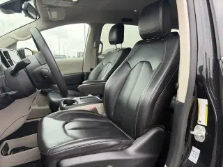 Chrysler Pacifica 2023 Touring L 4dr Mini-Van
