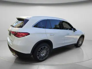 Mercedes-Benz GLC 2024 GLC 300 SUV de 4 puertas