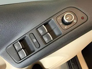 Volkswagen Tiguan 2013 AWD S 4Motion 4dr SUV