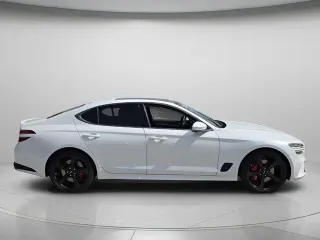 Genesis G70 2026 3.3T Sport Prestige 4dr Sedán