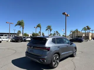 Volkswagen Taos 2025 AWD SE 4Motion 4dr SUV