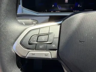 Volkswagen Taos 2025 AWD SE 4Motion 4p SUV