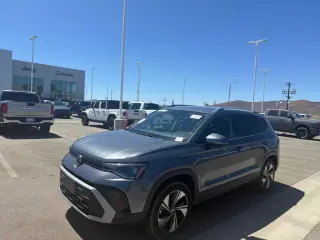 Volkswagen Taos 2025 AWD SE 4Motion 4p SUV