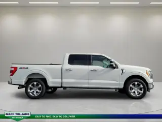Ford F-150 2022 4x4 Lariat 4dr SuperCrew 6.5 ft. SB