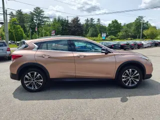 2018 INFINITI QX30