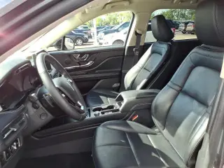 Lincoln Corsair 2023 AWD Estándar 4p SUV
