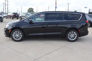 Chrysler Pacifica 2026 AWD Limited 4dr Mini-Van