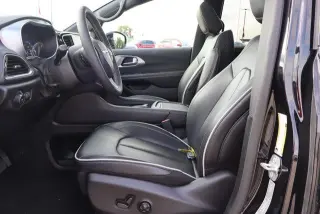 Chrysler Pacifica 2026 AWD Limited 4dr Mini-Van