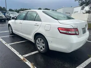 Toyota Camry 2010 LE Sedán 4p 6M
