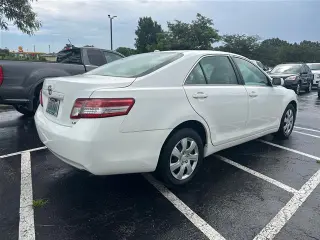 Toyota Camry 2010 LE Sedán 4p 6M