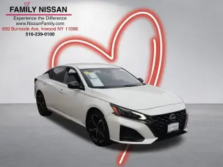 Nissan Altima 2023 AWD 2.5 SR Sedán 4p