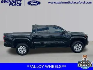Toyota Tacoma 2026 4x2 SR5 4dr Cabina Doble Dupla 5.0 ft SB