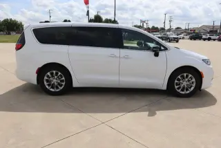 Chrysler Pacifica 2026 Limited 4dr Mini-Van