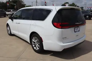 Chrysler Pacifica 2026 Limited 4dr Mini-Van
