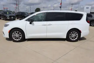 Chrysler Pacifica 2026 Limited 4dr Mini-Van