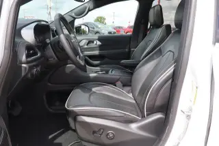 Chrysler Pacifica 2026 Limited 4dr Mini-Van