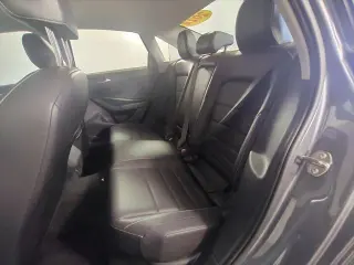 Volkswagen Jetta 2024 SE 4p Sedano