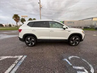 Volkswagen Taos 2024 AWD SE 4Motion 4dr SUV