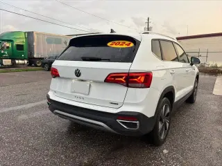 Volkswagen Taos 2024 AWD SE 4Motion 4dr SUV