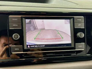 Volkswagen Taos 2022 S 4dr SUV