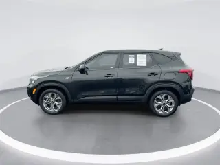 Kia Seltos 2024 tracción en todas las ruedas LX 4p SUV