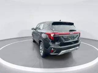 Kia Seltos 2024 tracción en todas las ruedas LX 4p SUV