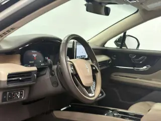 Lincoln Corsair 2021 AWD Reserve 4dr SUV