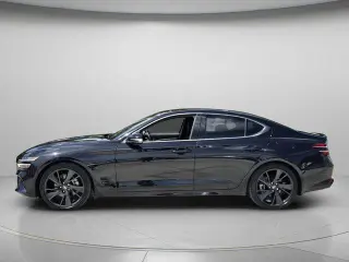 Genesis G70 2023 2.0T 4p Sedan