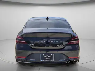 Genesis G70 2023 2.0T 4p Sedan