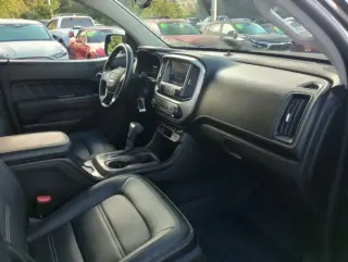 GMC Canyon 2021 4x4 Denali 4p Crew Cab 5 ft. SB