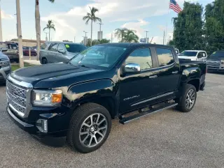 GMC Canyon 2021 4x4 Denali 4p Crew Cab 5 ft. SB