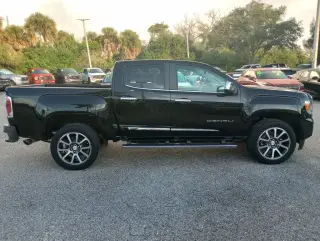 GMC Canyon 2021 4x4 Denali 4p Crew Cab 5 ft. SB