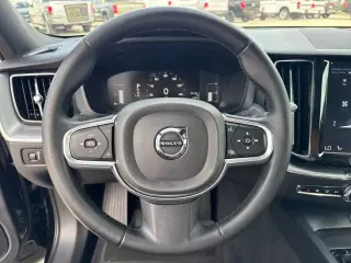 Volvo XC60 2019 AWD T5 Momentum 4dr SUV
