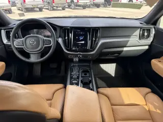 Volvo XC60 2019 AWD T5 Momentum 4dr SUV