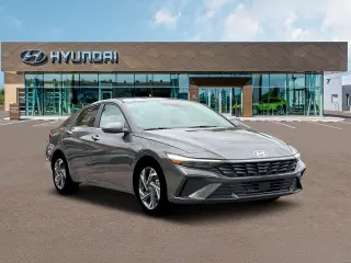 Hyundai ELANTRA 2026 Limited sedán de 4 puertas