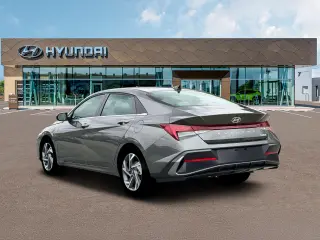 Hyundai ELANTRA 2026 Limited sedán de 4 puertas