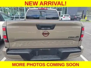 Nissan Frontier 2023 4x4 PRO-4X 4dr Cabina de Tripulante 5 ft. SB