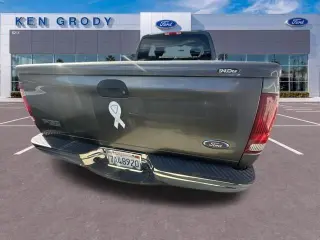 Ford F-150 2002 4dr SuperCab XLT 2WD Styleside SB