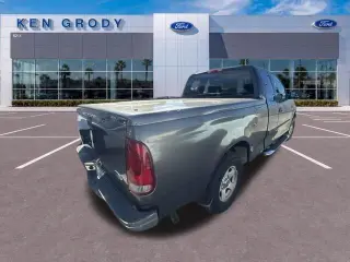 Ford F-150 2002 4dr SuperCab XLT 2WD Styleside SB