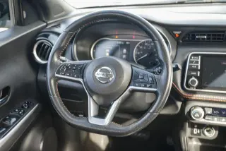 Nissan Kicks 2018 SR 4p Crossover