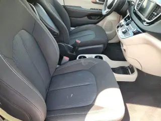 Chrysler Voyager 2023 LX 4dr Mini-Van