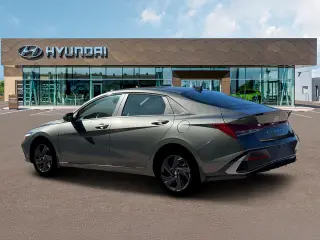 Hyundai ELANTRA 2026 SEL Sport Premium 4p Sedán