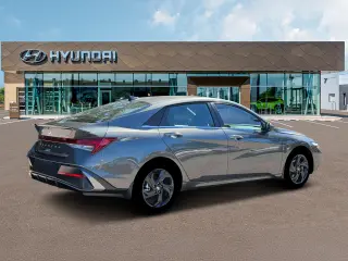 Hyundai ELANTRA 2026 SEL Sport Premium 4p Sedán