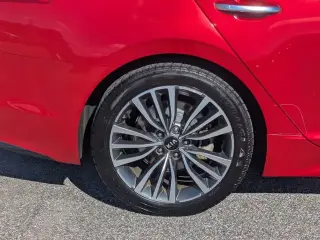 Kia Stinger 2019 4p Sedana